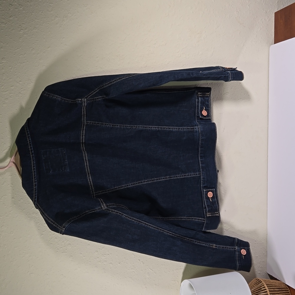 Jean Jacket - Picture 2 of 9